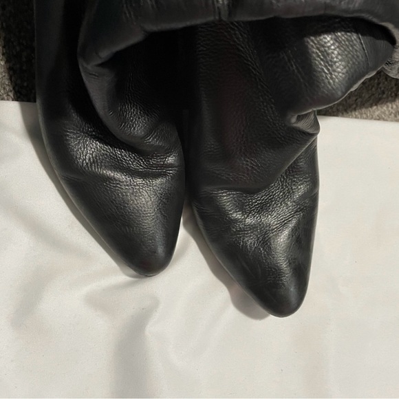 Knee high Jimmy Choo black leather boots - Picture 4 of 11